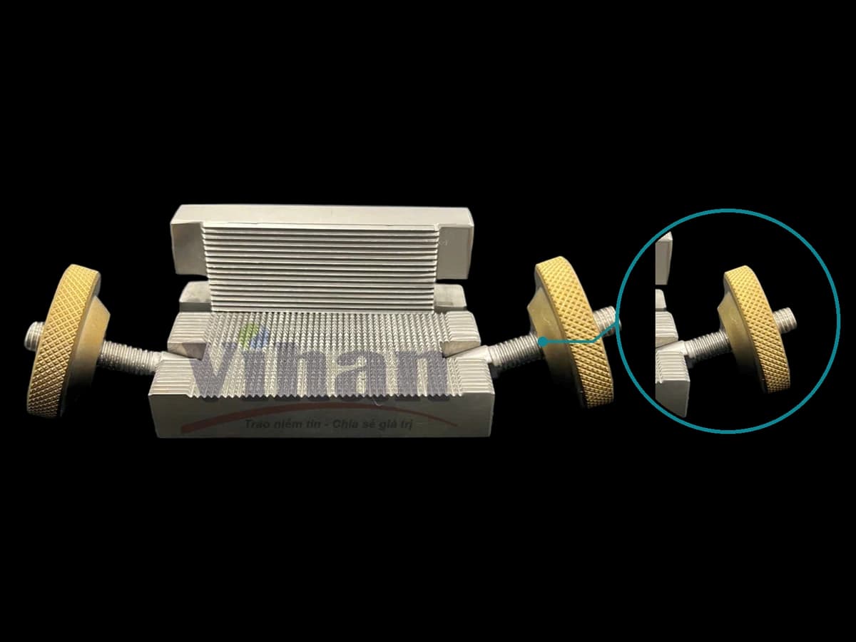 DỤNG CỤ DẬP, NGHIỀN SỤN SƯỜN - ảnh sản phẩm nền trong suốt 1